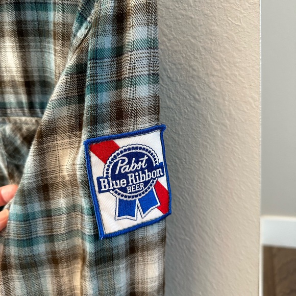 Angry Minnow Flannel- Vintage Pabst Blend Ribbon Patch, Unisex - Picture 3 of 4